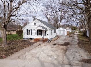 213 Harrison St, Rossville, IL 60963