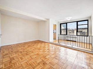 98-40 64th Ave APT 8-J, Rego Park, NY 11374