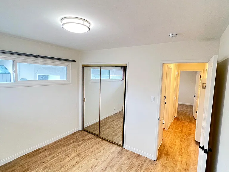 3673 Woodruff Ave — Photo 8
