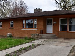 29 Lynwood Dr, Morris, IL 60450