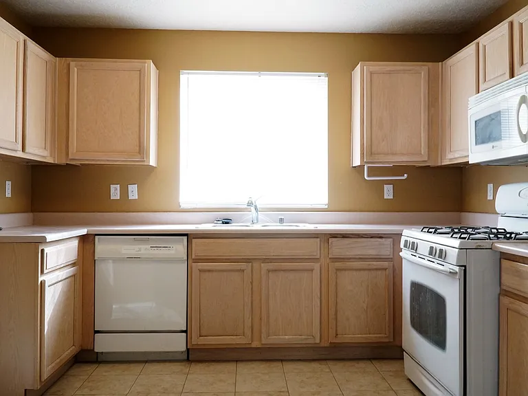 10636 Rigoletto Dr NW — Photo 2