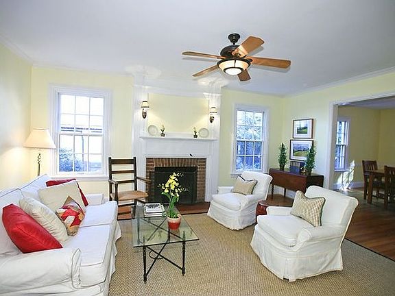 Gracious Living Room