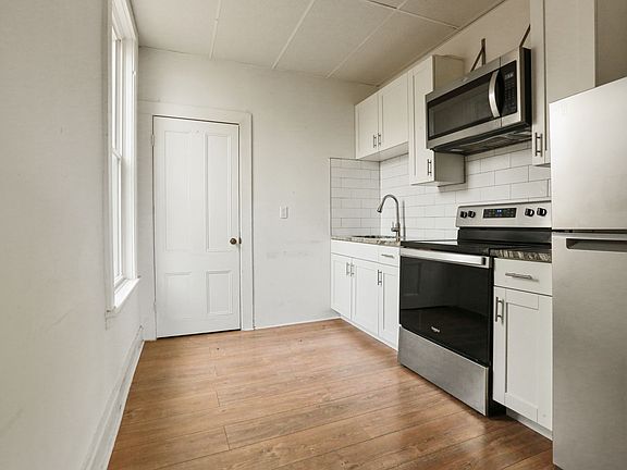 5th image of 8 Lafayette St #2L
