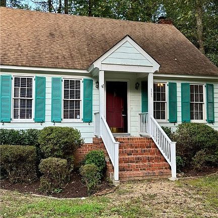 3rd image of 5606 Willow Creek Ln
