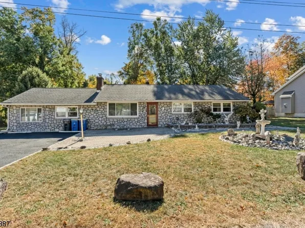 114 Adams St, Franklin Twp., NJ 08873