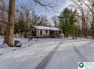 415 White Oak Rd, Lehighton, PA 18235