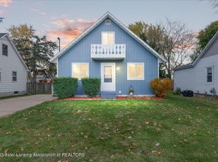 222 Elm St, Grand Ledge, MI
