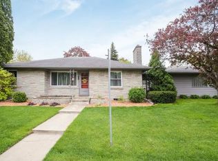 2914 29th Ave NE, Saint Anthony, MN 55418