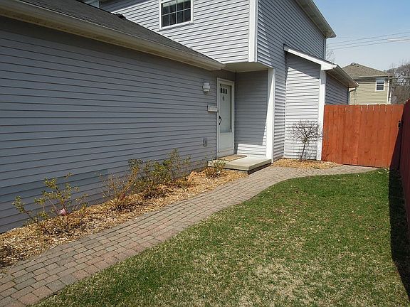 2nd image of 1947 Holland Ave