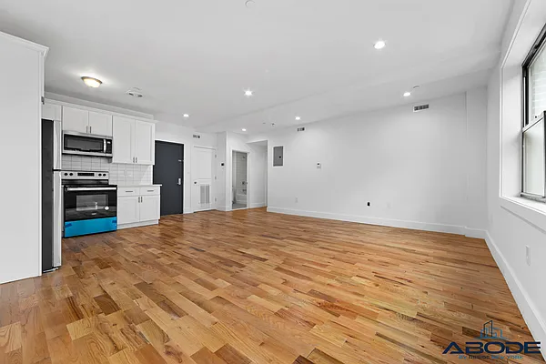 Rented by ABODE NYC LLC | media 4