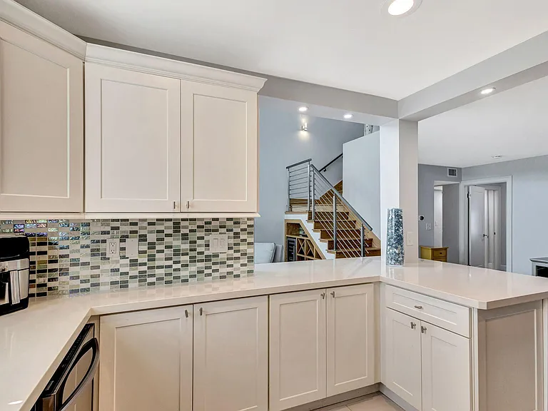 205 Mainsail Cir — Photo 16