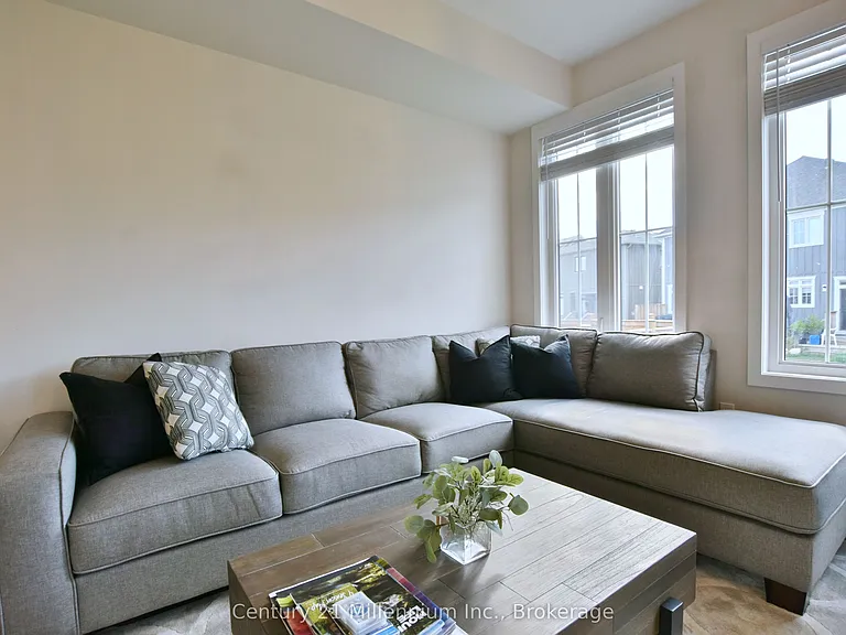 349 Yellow Birch Cres — Photo 24
