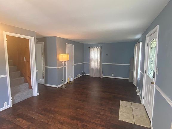 2nd image of 1636 Maywood St