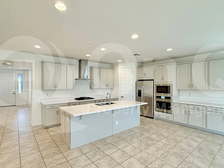 14255 W Alameda Rd — Photo 6