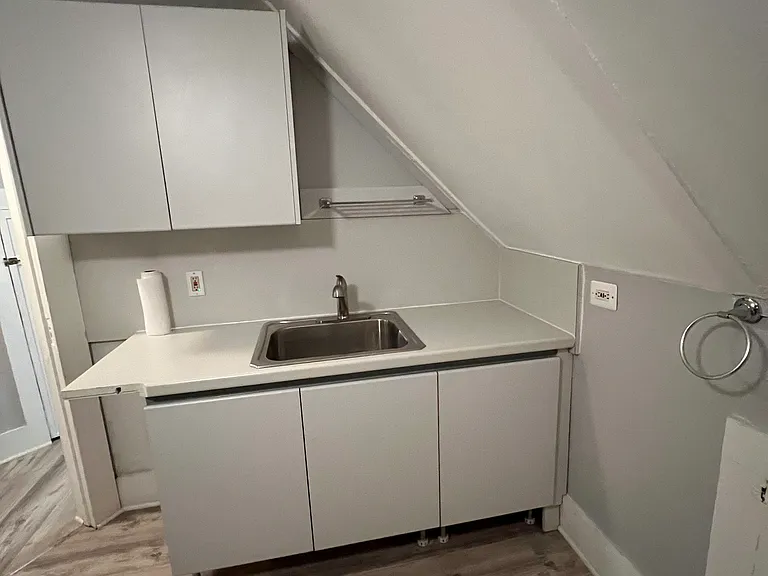 14 Valley Rd #3 — Photo 9