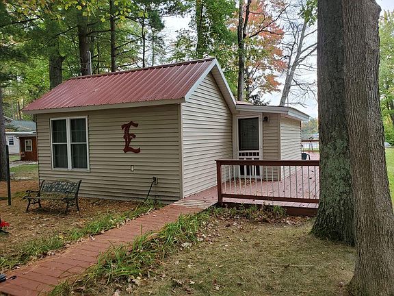 2nd image of 5617 S Whalen Lake Dr