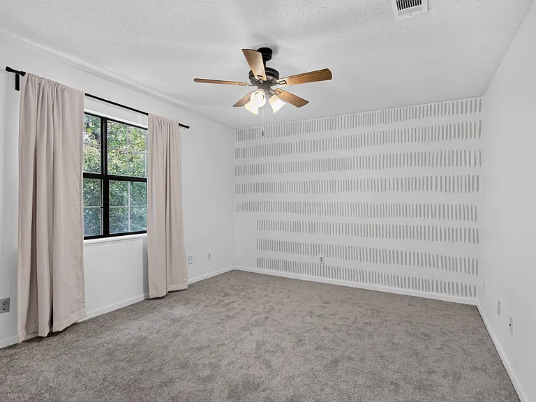 17 Laver Cir — Photo 29