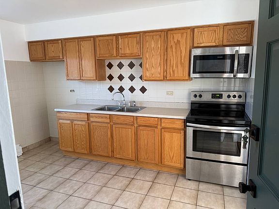 5th image of 4423 Eberly Ave APT 2A