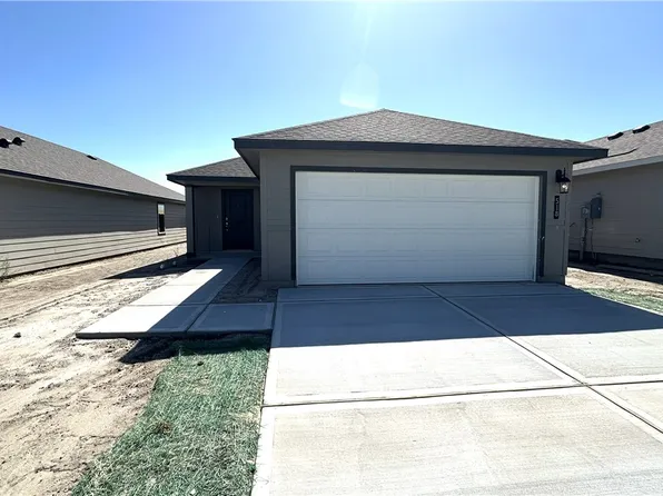 518 Meansville Dr, Odem, TX 78370
