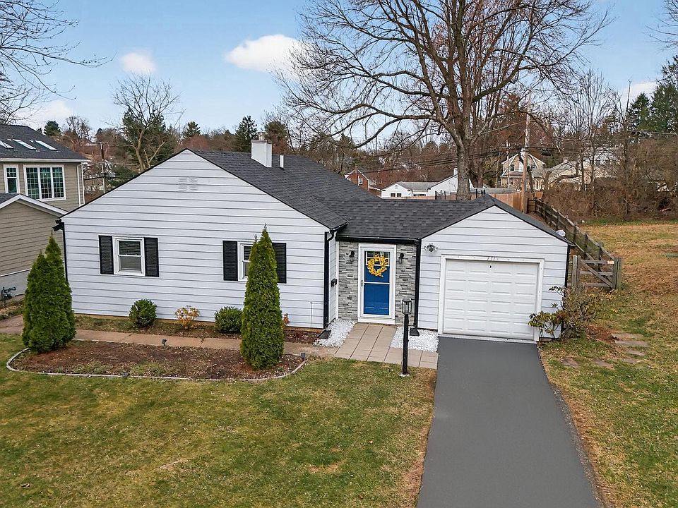 1st image of 111 Gable Rd