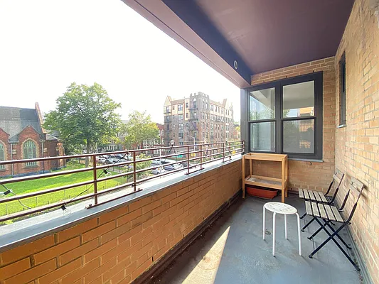 Rented by Lang Realty LLC | media 11