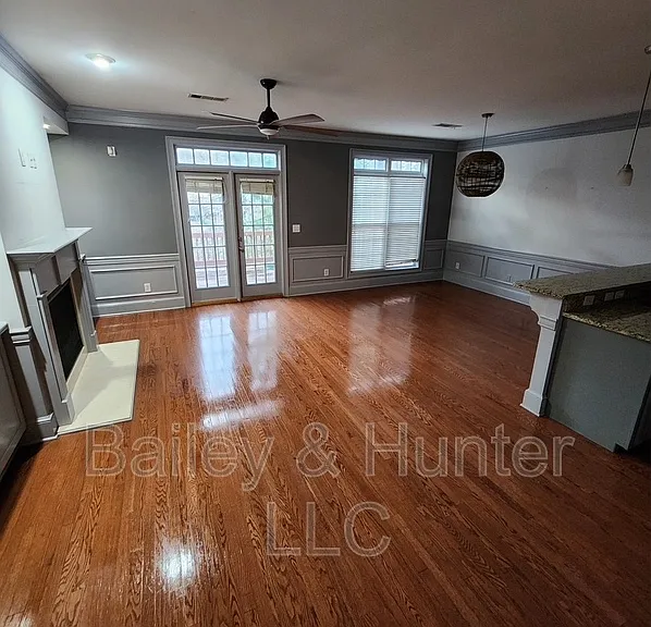 3365 Regent Pl SW — Photo 12