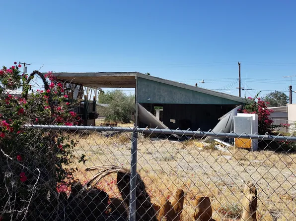 220 Indio Ave, Thermal, CA 92274