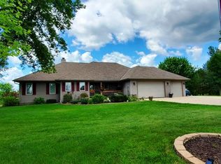 N7293 Switzke Rd, Watertown, WI 53094