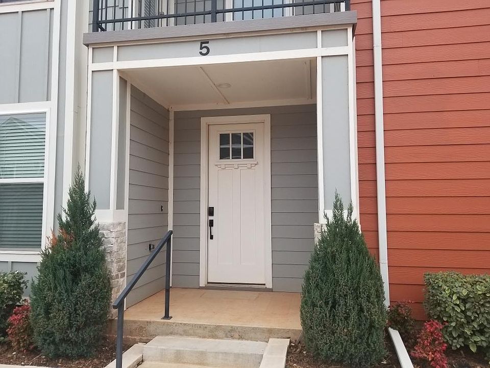 1st image of 16108 N Western Ave #U5