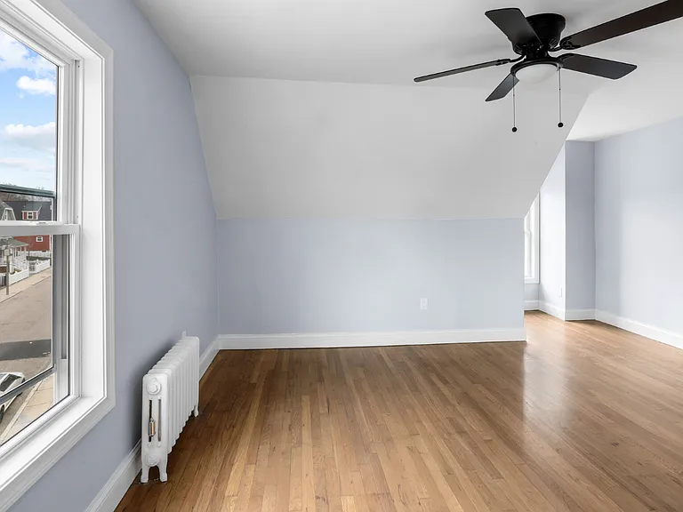 1A Puritan Ave #2 — Photo 14