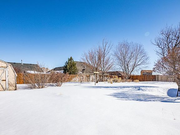 4th image of 1705 Massachusetts Ct