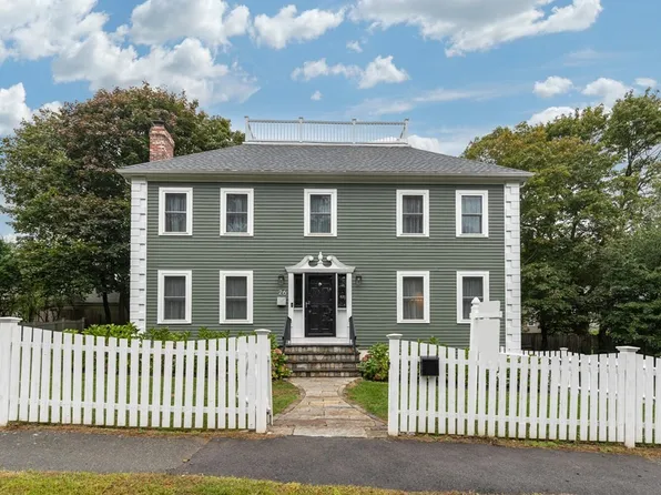 26 James St, Beverly, MA 01915