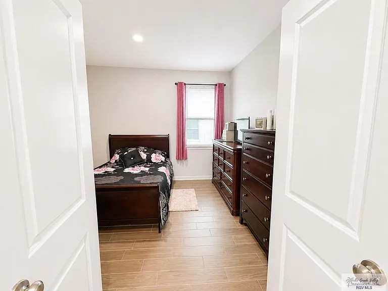 2340 Cougar Trl — Photo 4