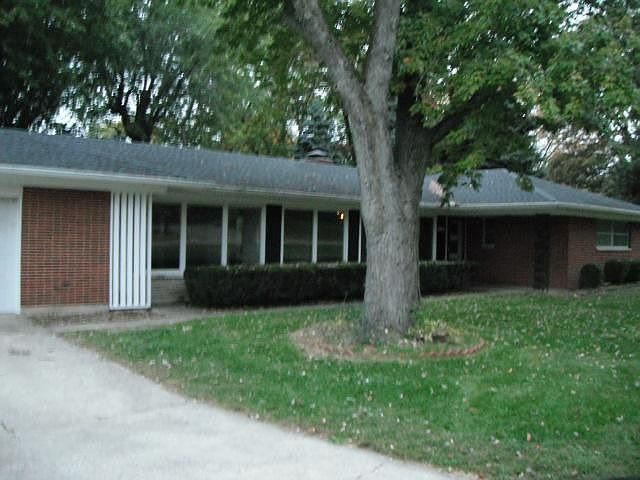 1st image of 4801 Laurelann Dr