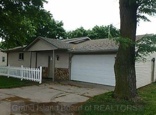 727 E Capital Ave, Grand Island, NE 68801
