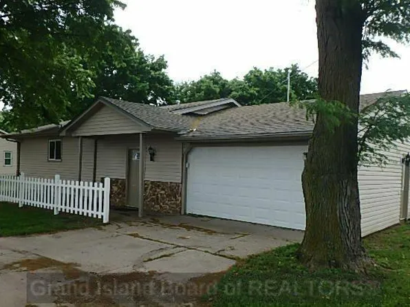 727 E Capital Ave, Grand Island, NE 68801