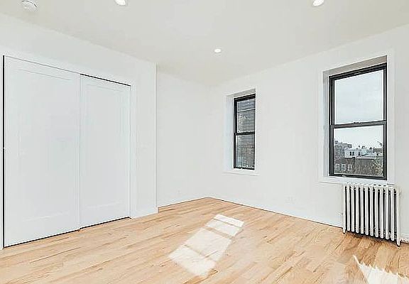 4th image of 192 Rockaway Ave #3L