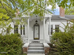 503 S Sabiston Dr, Swansboro, NC 28584
