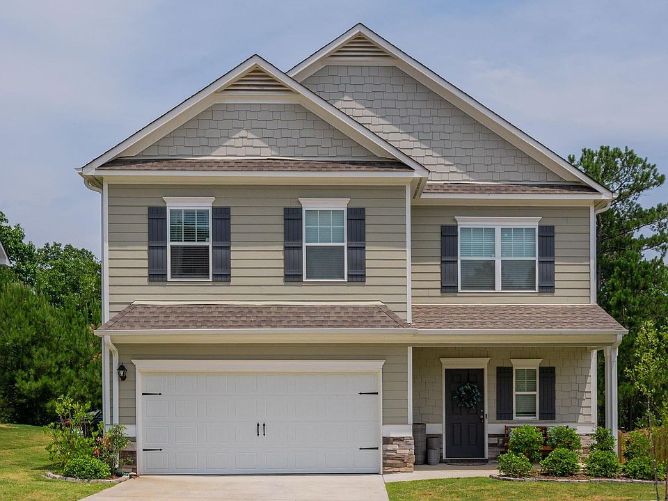 1st image of 385 Lakeridge Dr