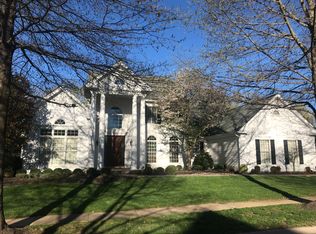 1315 Countryside Forrest Ct, Chesterfield, MO 63005