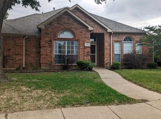 1444 Mayflower Ln, Lewisville, TX 75077