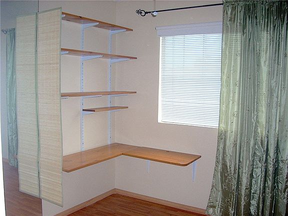 5th image of 1515 Creek Bank Ln