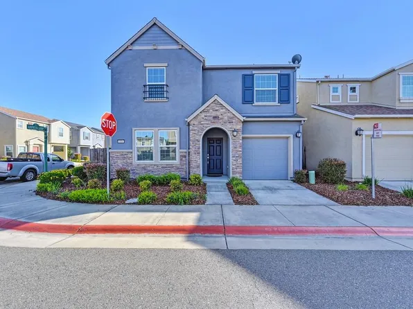 370 Bathbridge Ln, Sacramento, CA 95823