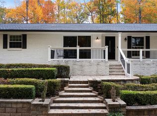 620 Spalding Dr, Sandy Springs, GA 30328