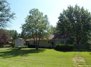 21W109 Woodview Dr, Itasca, IL 60143