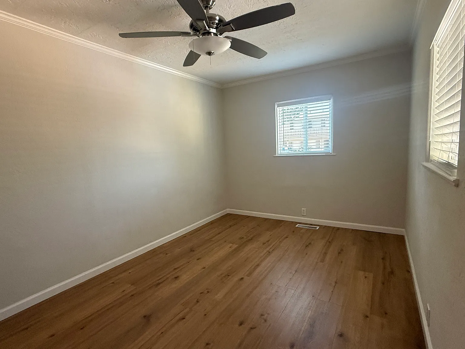 2 bed, 785 sqft, $3,095 — Photo 3