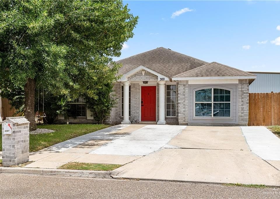 1st image of 3101 E Camelia Ave