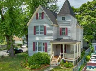 119 Blue Hills Pkwy, Milton, MA 02186