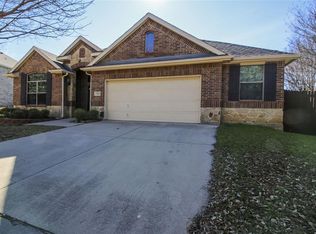 7925 Coneflower Rd, Fort Worth, TX 76123