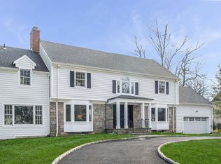 86 Catherine Rd, Scarsdale, NY 10583